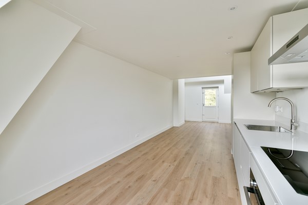 Medium property photo - Churchill-laan 187-4, 1078 DZ Amsterdam